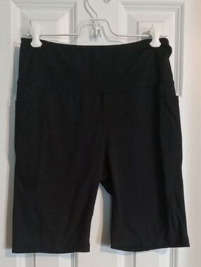 Danskin Black High-Rise Bike Shorts with Side Pockets